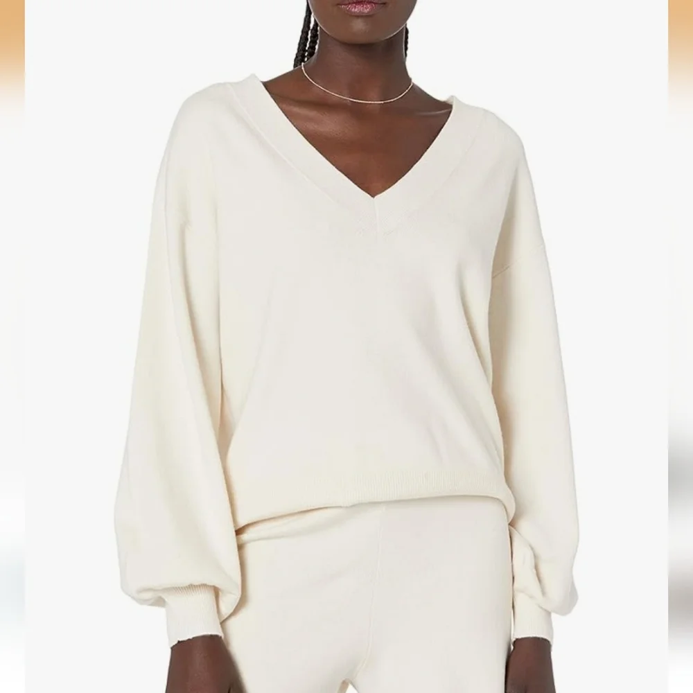 The Drop Women's Mia Bell-Sleeve Deep V-Neck Supersoft Sweater LOT OF TWO Sz M - Picture 3 of 10
